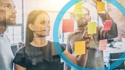 Les intervenants de la matinale "PME, Pensez Innovation"