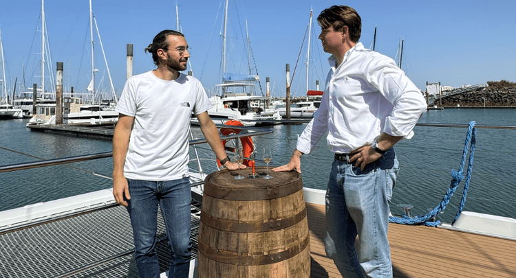 Kairos Cellar : une start-up rochelaise qui accélère le vieillissement des spiritueux grâce au transport maritime